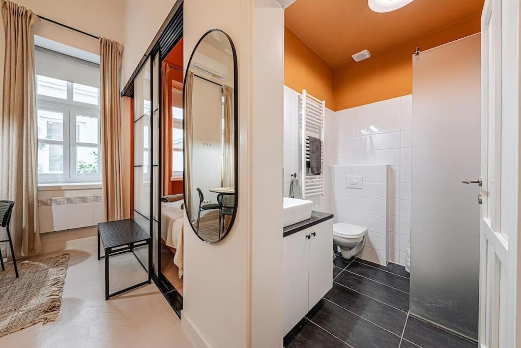 Apartamento Rose Garden In Centre For 4 *