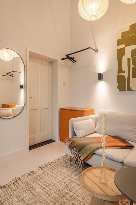 Apartment Rose Garden In Centre For 4